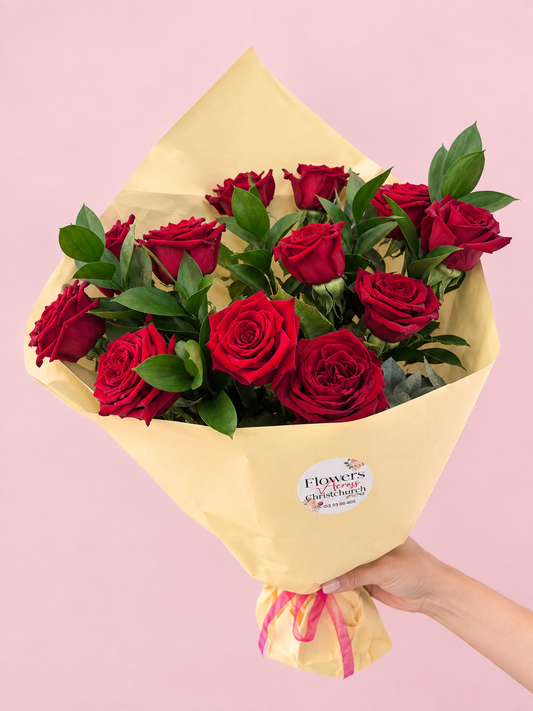 12 Red Roses bouquet, The Valentine gift…