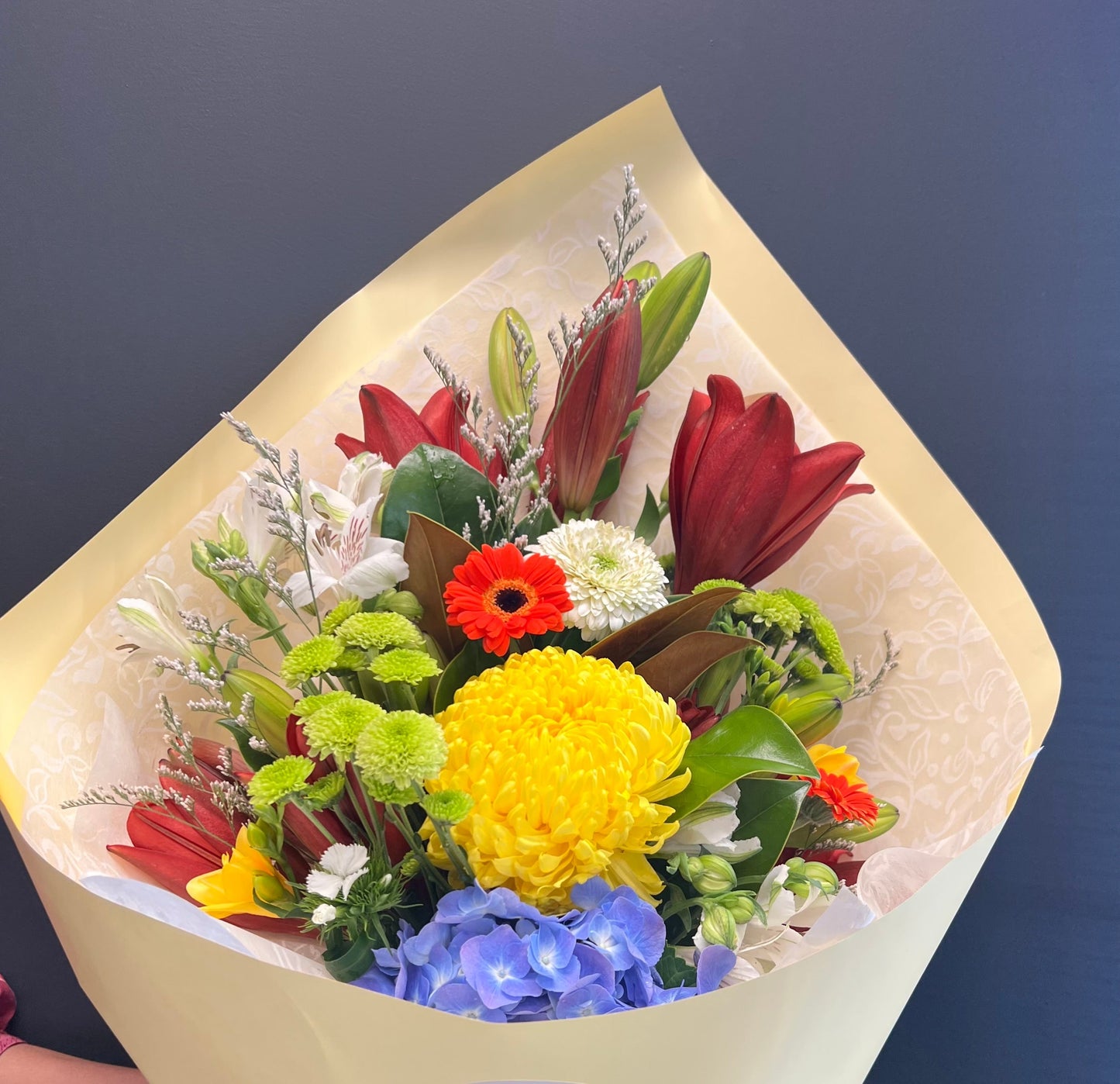 Bright hand held mix bouquet