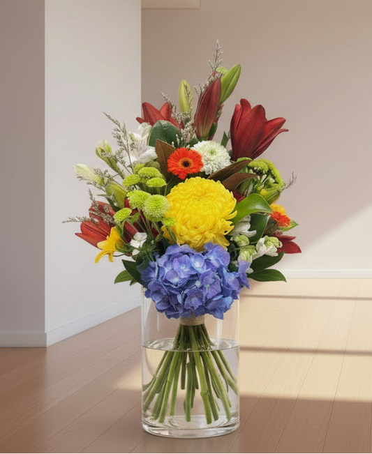 Bright hand held mix bouquet