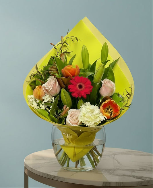 Bright hand held mix bouquet