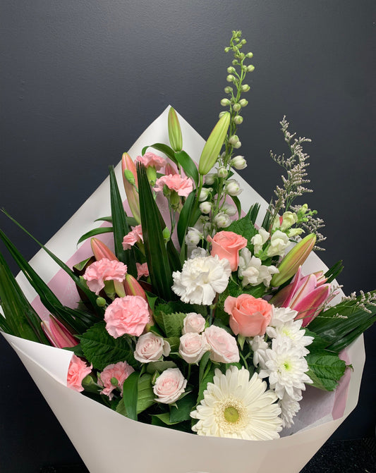 Pastel light mix bouquet