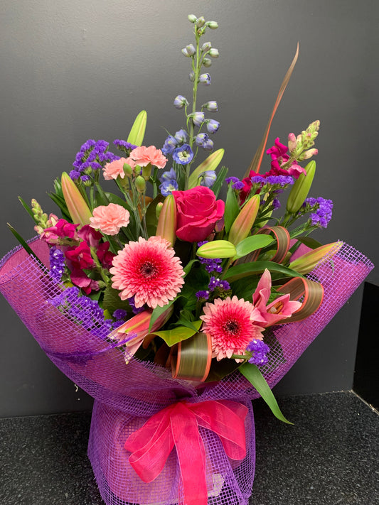 Flower arrangement in vox box